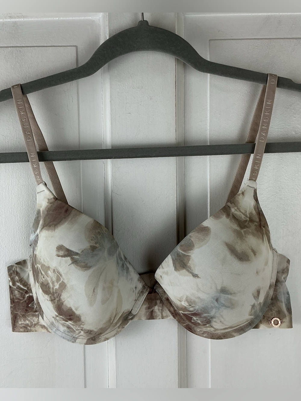 Danskin Intimates Bra Women’s 38C Taupe Floral Underwire Push Up Logo Band
